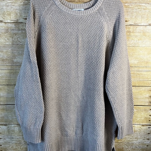 Old Navy Chunky Cable Knit Beige Sweater EUC Size XL Crew Neck Tunic - Picture 2 of 4